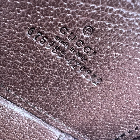 Brand new Gucci gg Supreme Ophidia AirPod pro case with lanyard - Picture 4 of 11